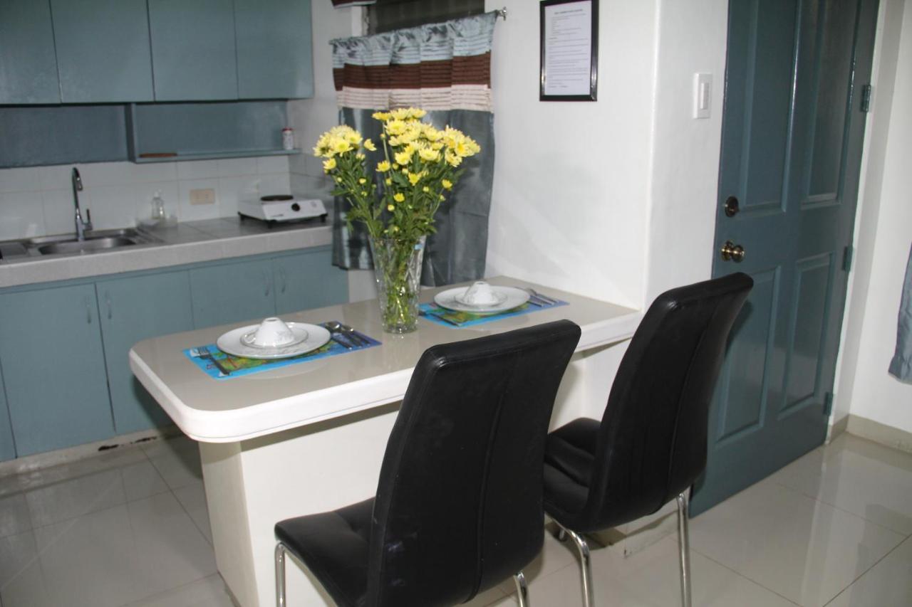 Lejlighed på 37 m² i Makati med 1 værelse og 1 private badeværelser Manila Eksteriør billede