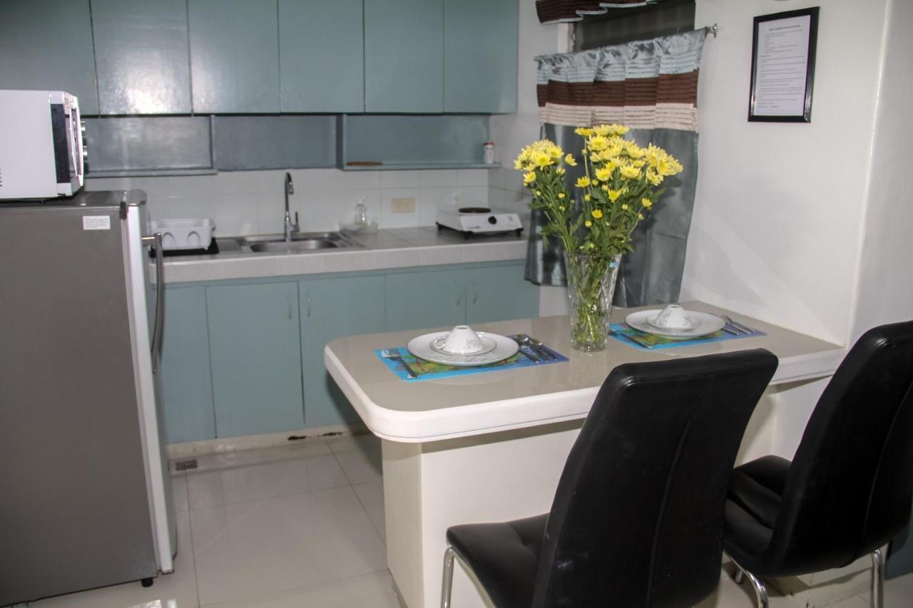 Lejlighed på 37 m² i Makati med 1 værelse og 1 private badeværelser Manila Eksteriør billede